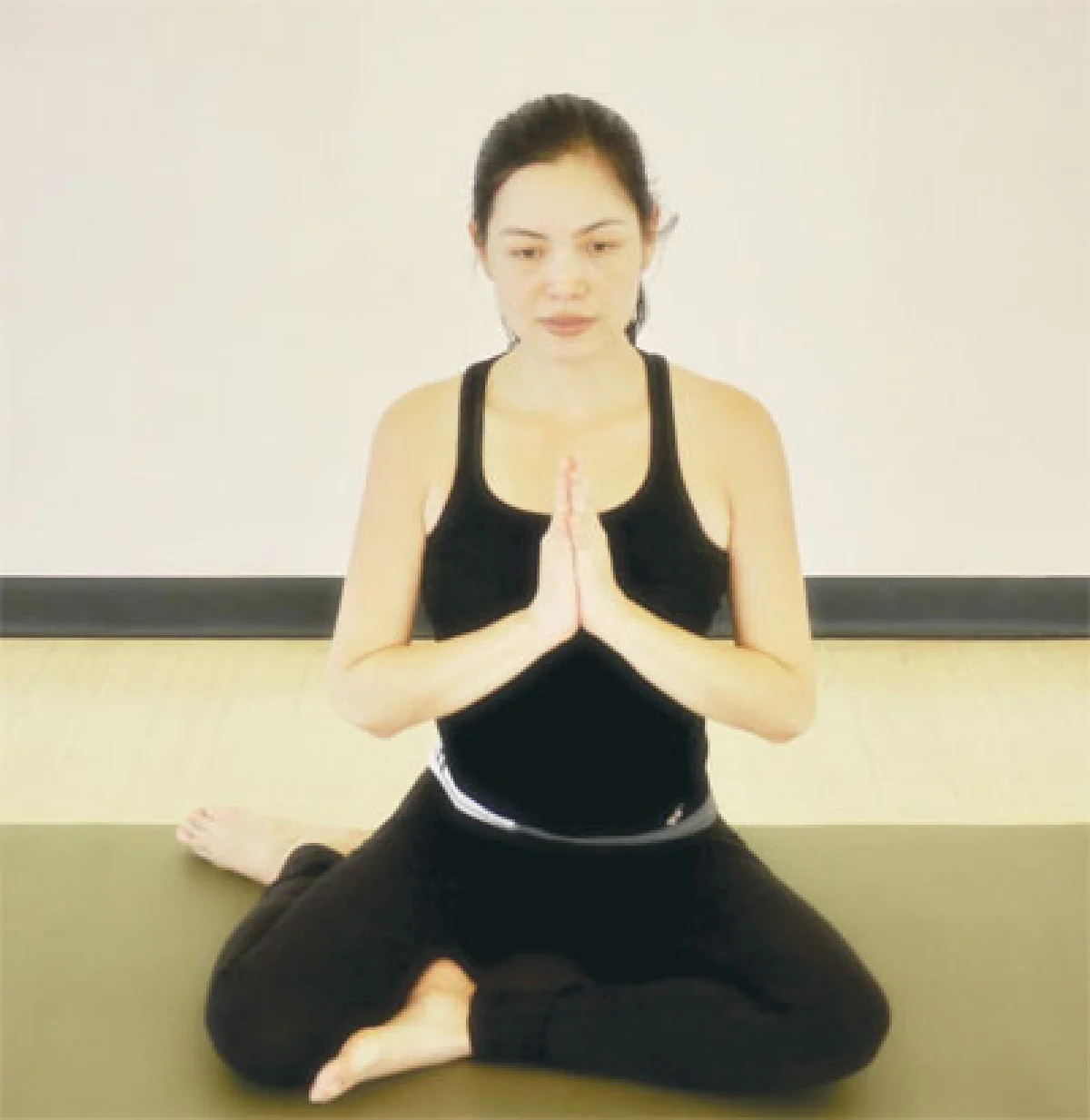 ท่านั่งพับเพียบพับตัวด้านข้าง