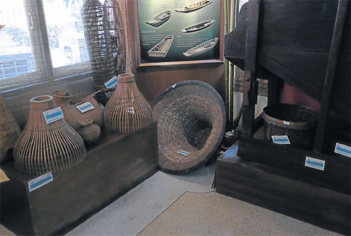 วิถีนาวาแห่งประเวศบุรีรมย์