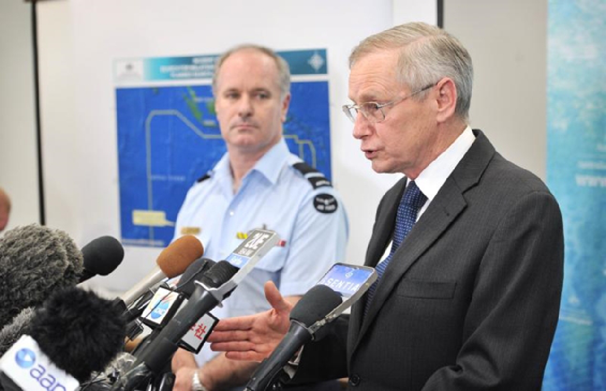 Missing MH370: Debris sighting, new sat images raise hopes
