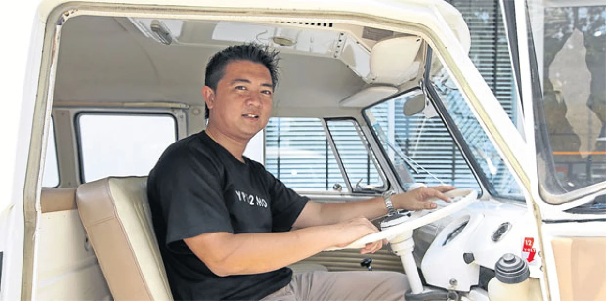 ชุบชีวิตให้ ‘โฟล์ค ตู้’ งานอดิเรกสุดรัก ของ อรรถวรรธน์ อ่องแสวงชัย