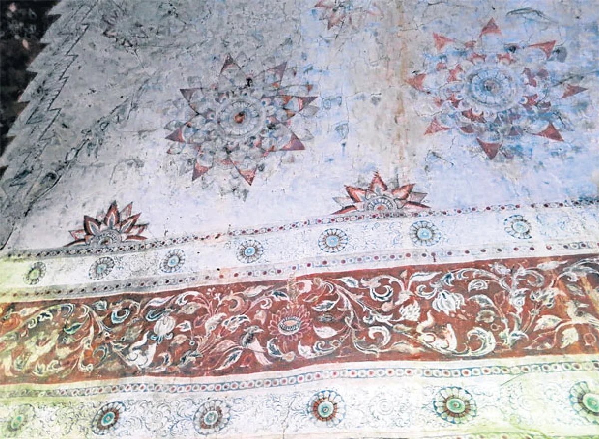 ชมจิตรกรรมฝาผนังโบสถ์วัดมหาเต็งดอจี