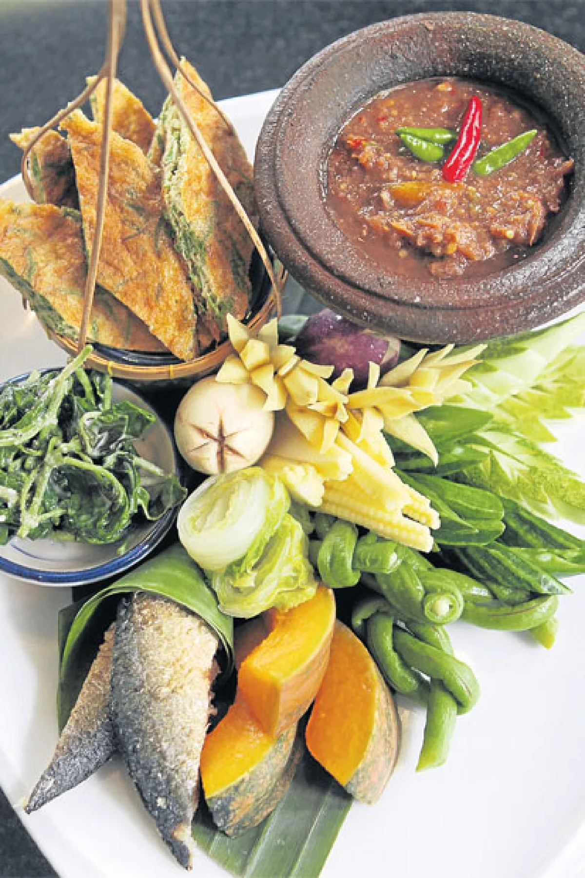 ไพโรจน์ ประไพรักษ์ เสิร์ฟความเป็นไทยแท้ที่หัวช้าง