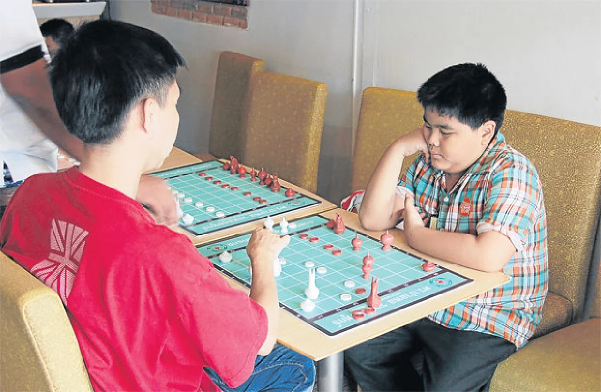 นักโขกสองวัย