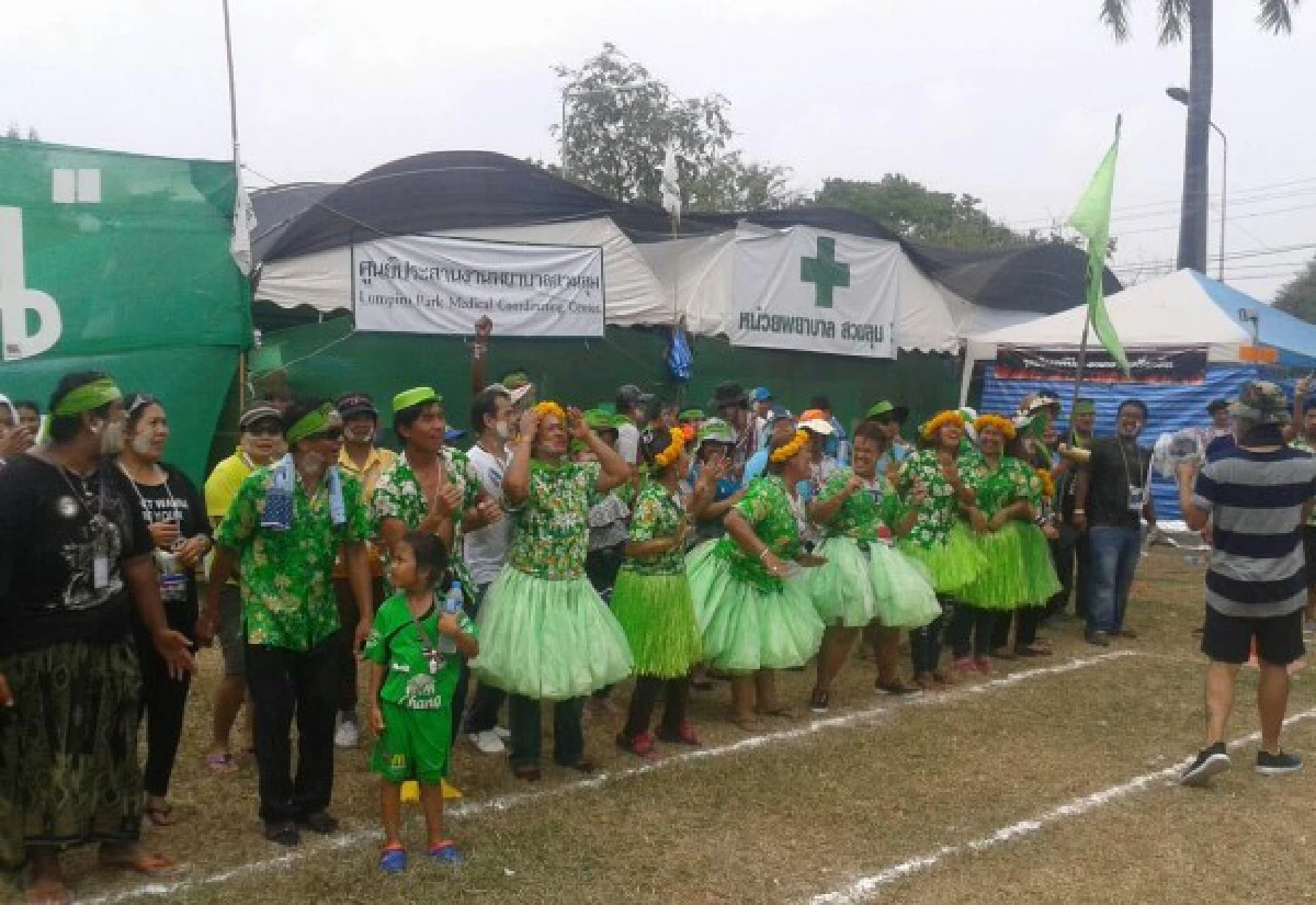 มวลชนกปปส.คึกจัดแข่งกีฬาสงกรานต์