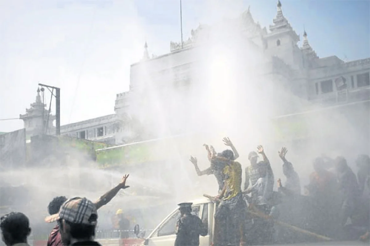 สงกรานต์ชาวพม่า