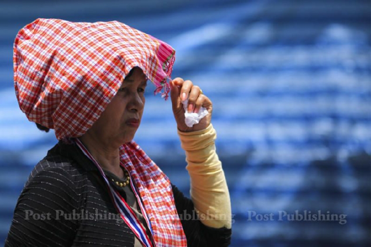 Hot weather raises health risks