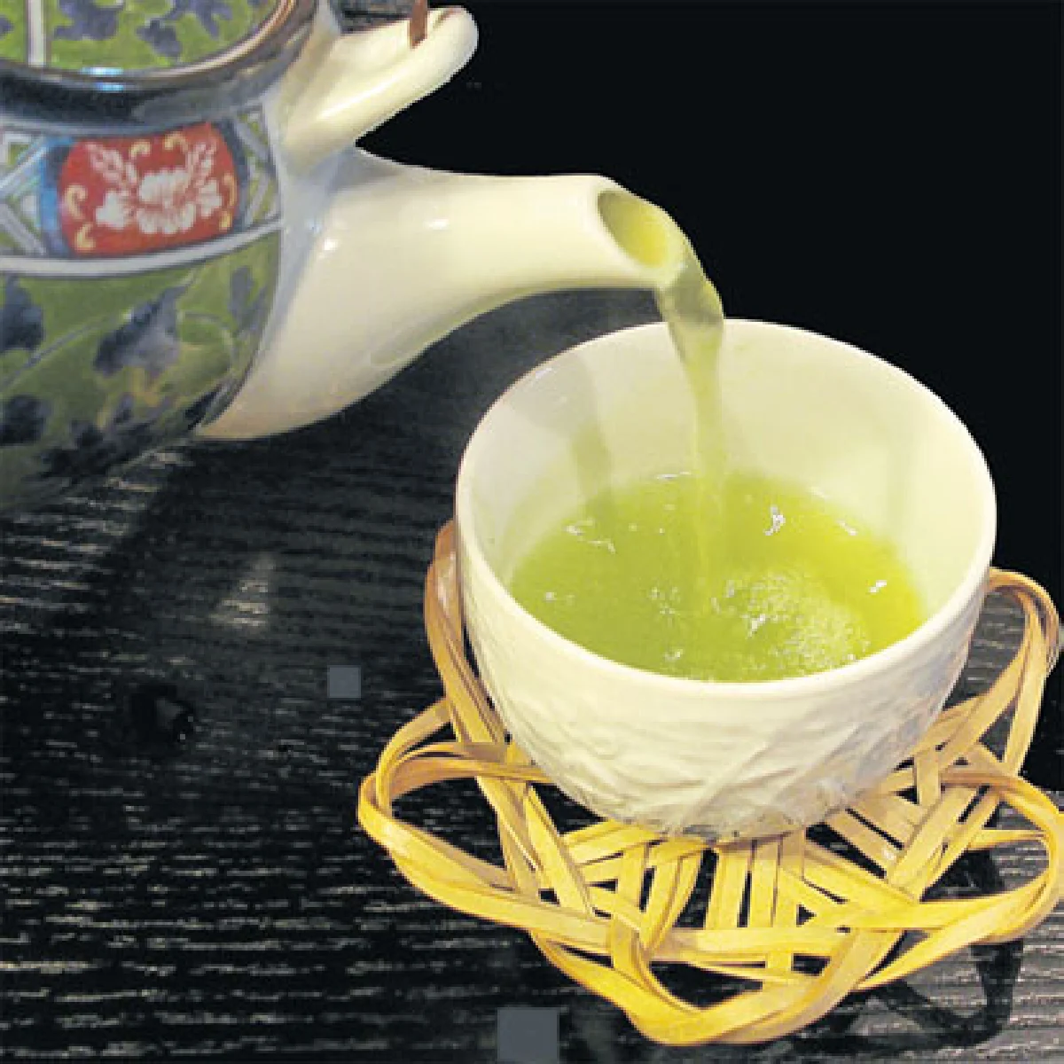 จิบชาเขียวเพิ่มความจำ ป้องกันสมองเสื่อม