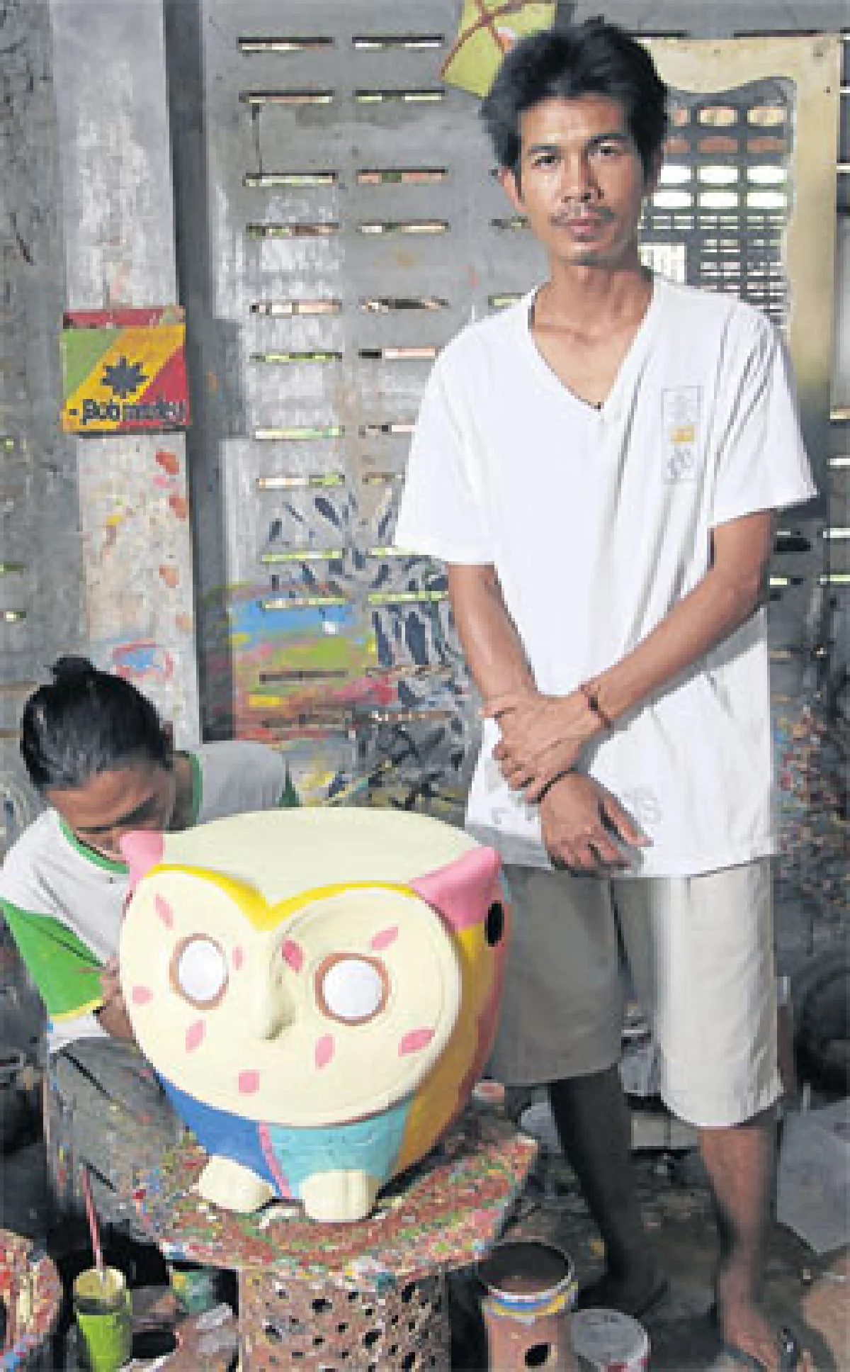 'ฮูกสนุก' สีสันเครื่องปั้นด่านเกวียน