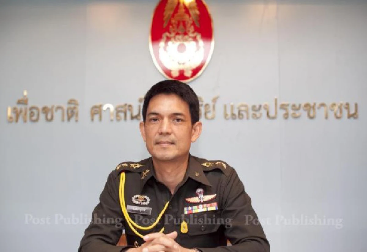 ถอดเครื่องแบบ "ผู้พันต๊อด"