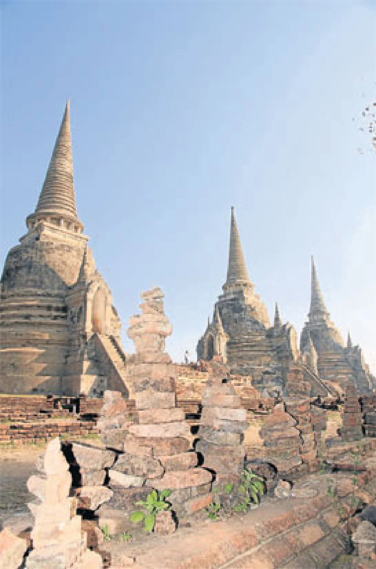 สงบกายใจ ณ วัดพระศรีสรรเพชญ์ และคุ้มขุนแผน