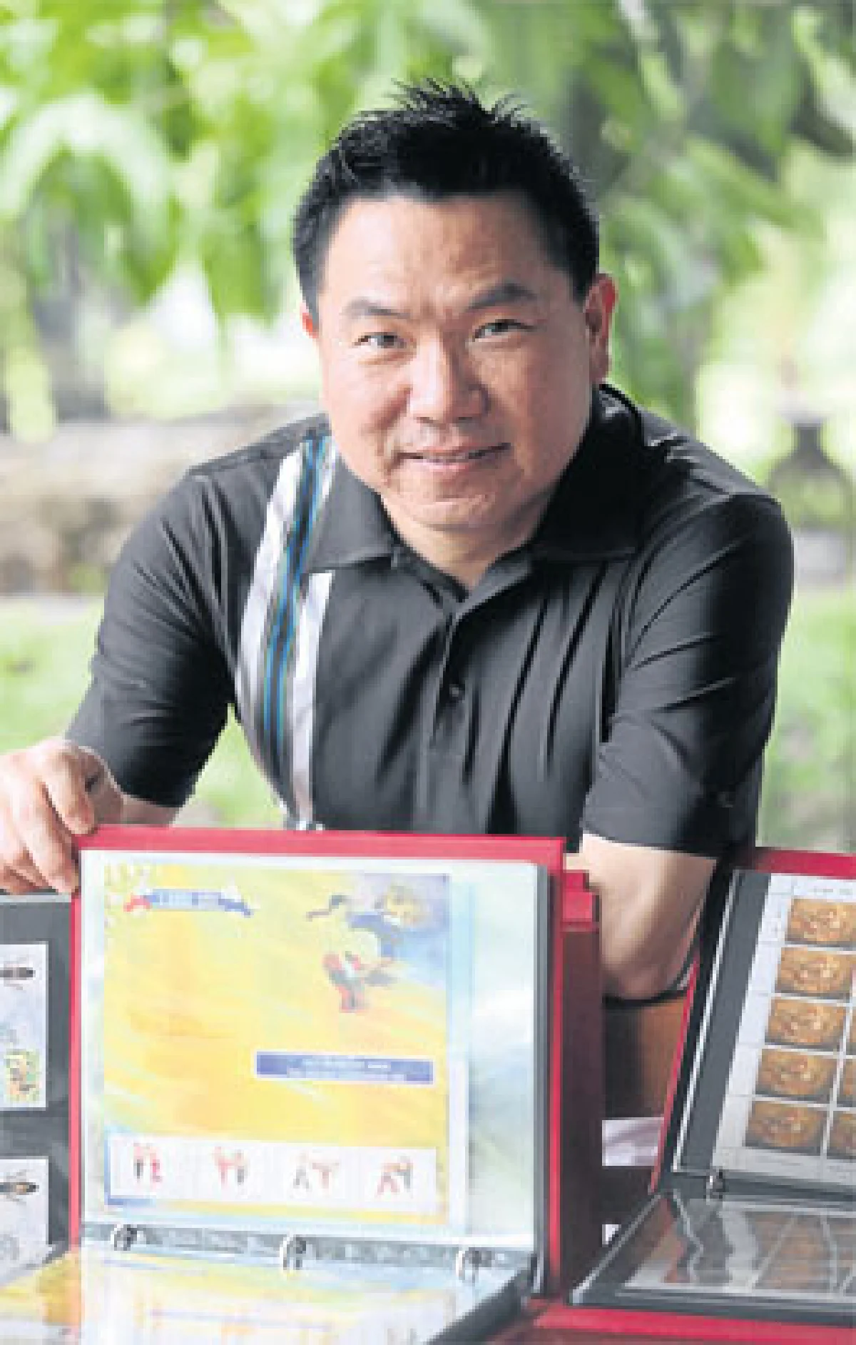 คุยกับคนรักแสตมป์ไทย ธิติวรการ เงินนำโชค