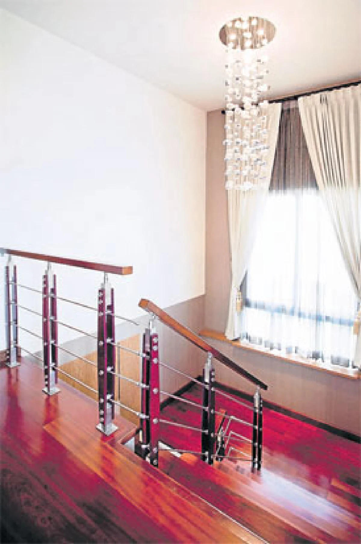 เจนิสตาร์ รักษ์สิริโสภา กับบ้านที่ให้ทั้งสุขและให้บทเรียน