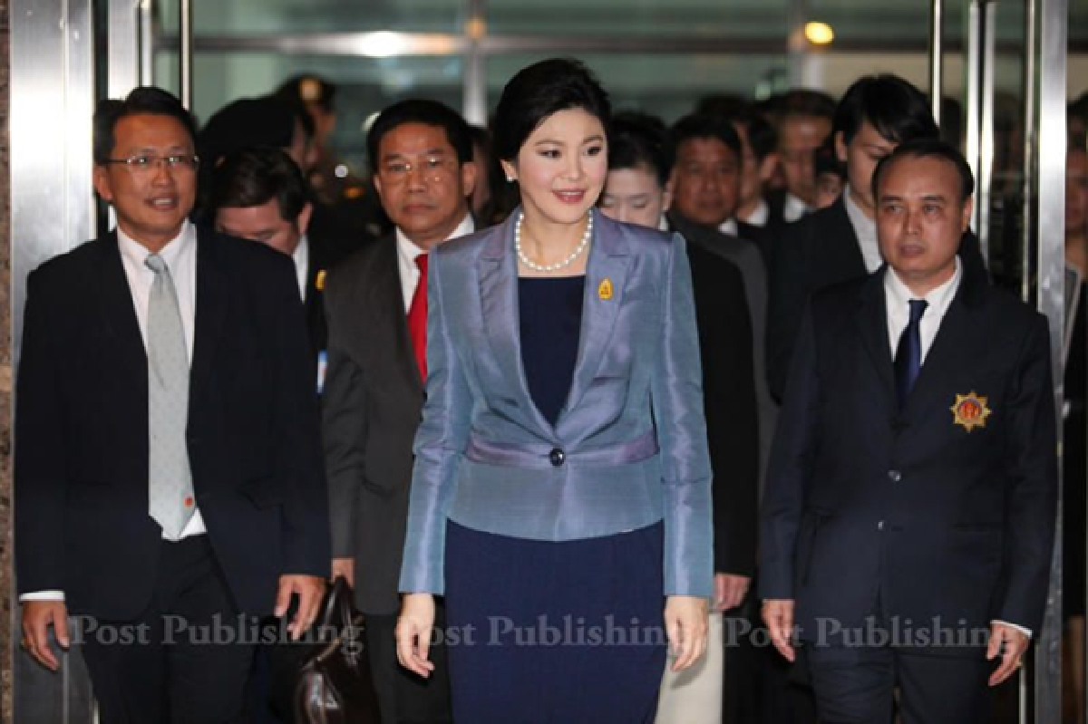 Yingluck out, partial cabinet removal