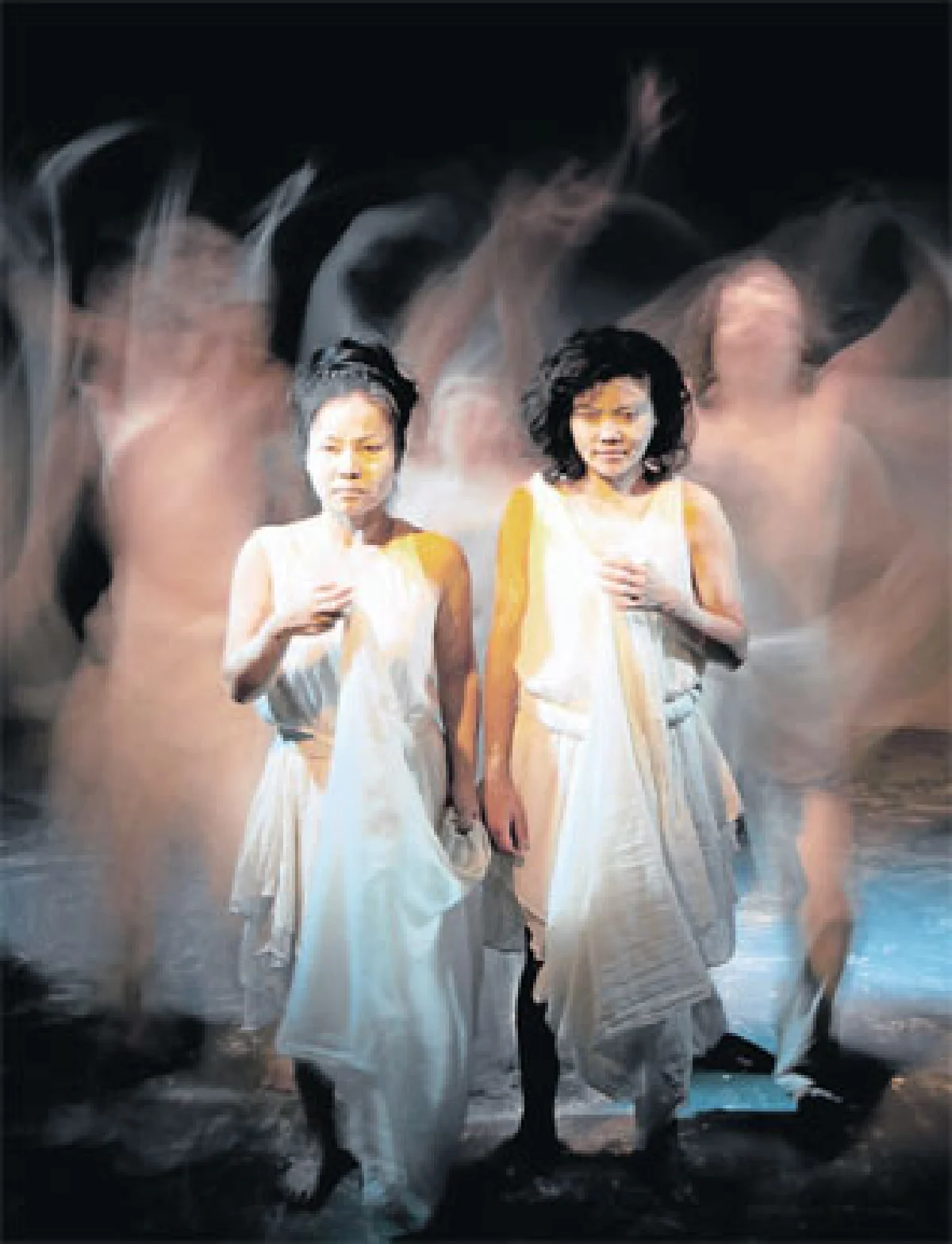 เสียงสะอื้นไห้หลังเวที