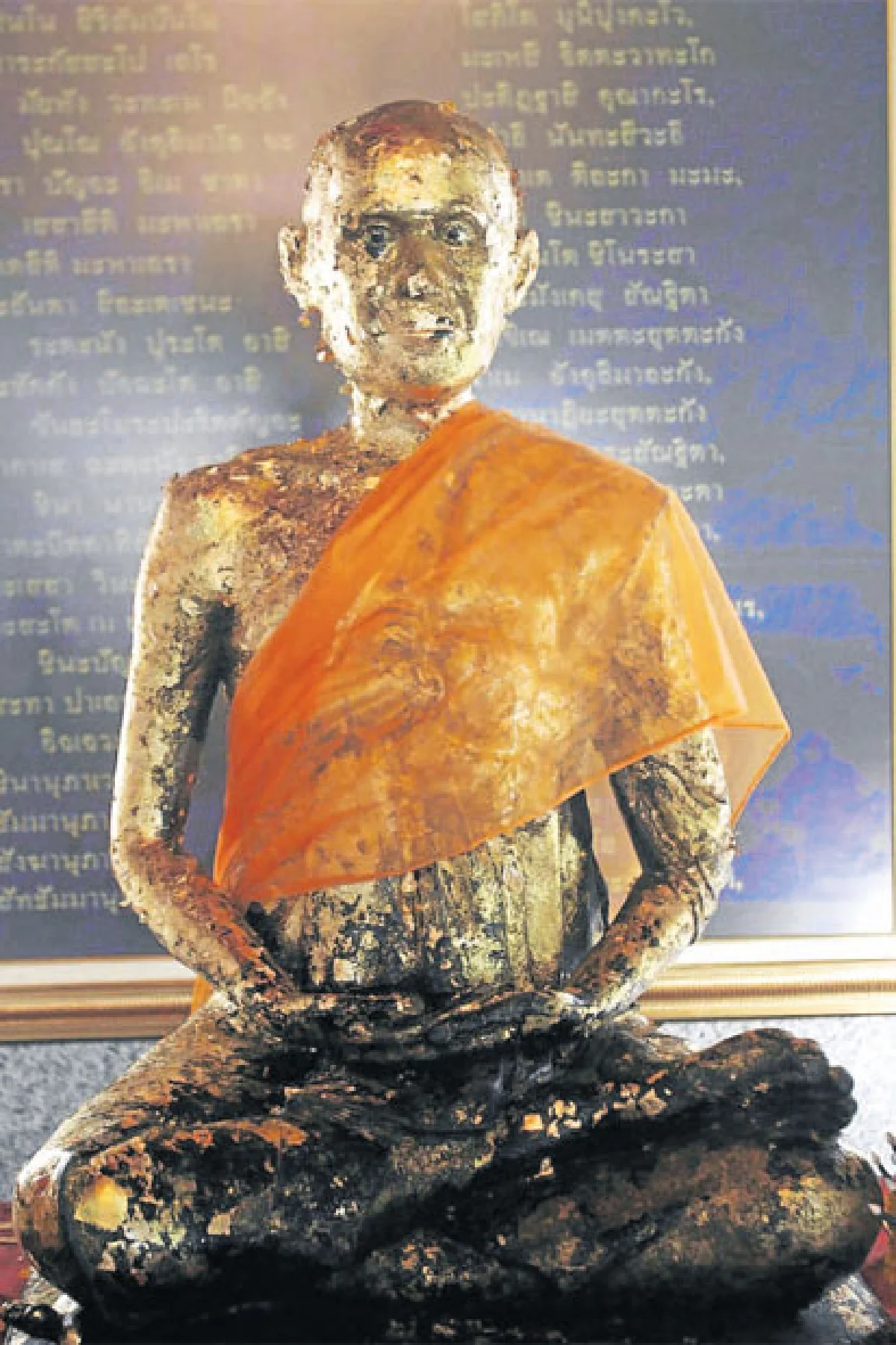 พรุ่งนี้วันพระ ล่องเรือ 9 วัด สบาย สุขใจ ได้บุญ