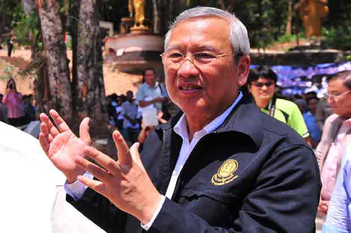 นิวัฒน์ธำรงตอบรับคำเชิญวุฒิสภา นิวัฒน์ธำรงตอบรับคำเชิญวุฒิสภา
