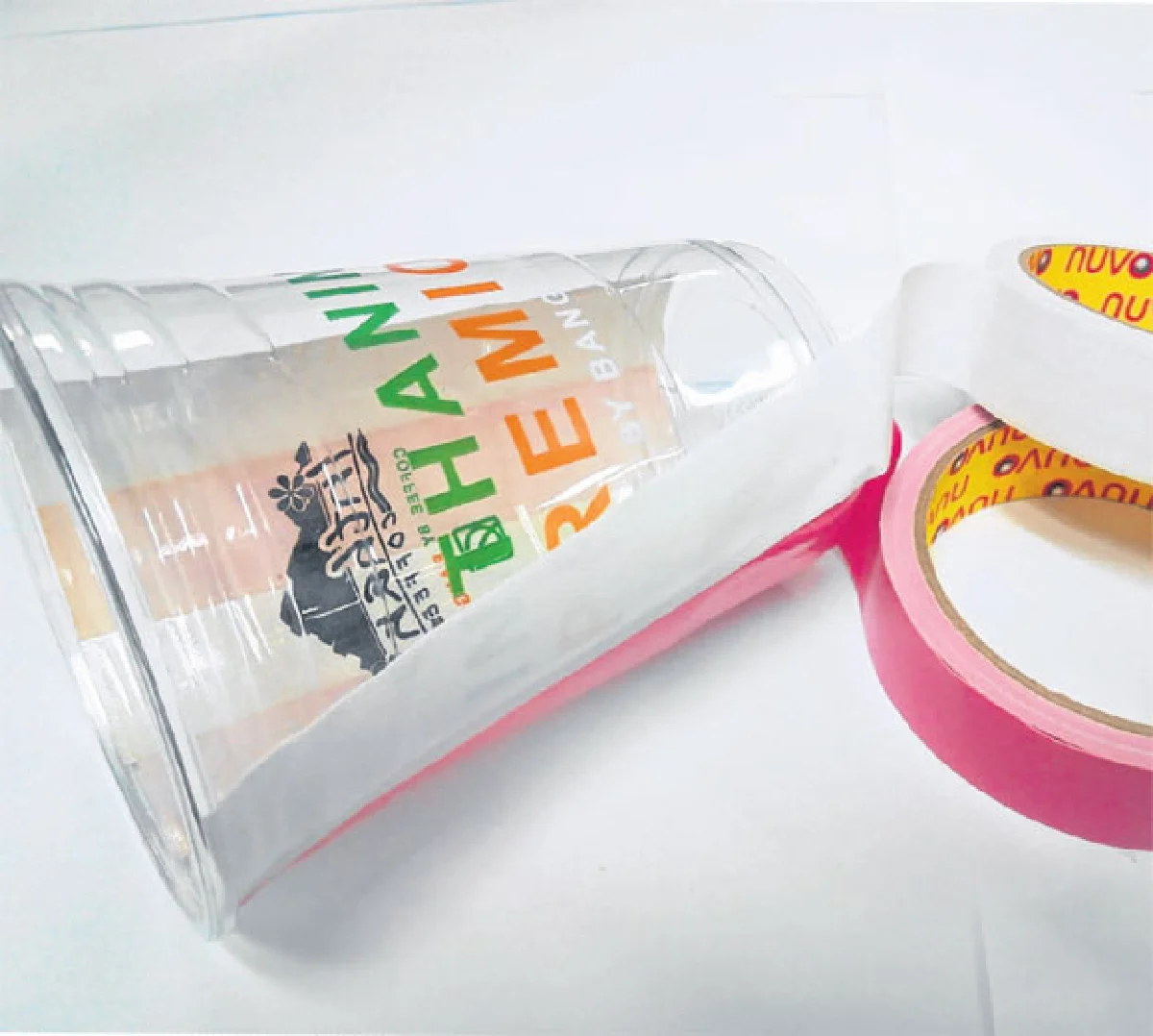 แก้วใส่ปากกา