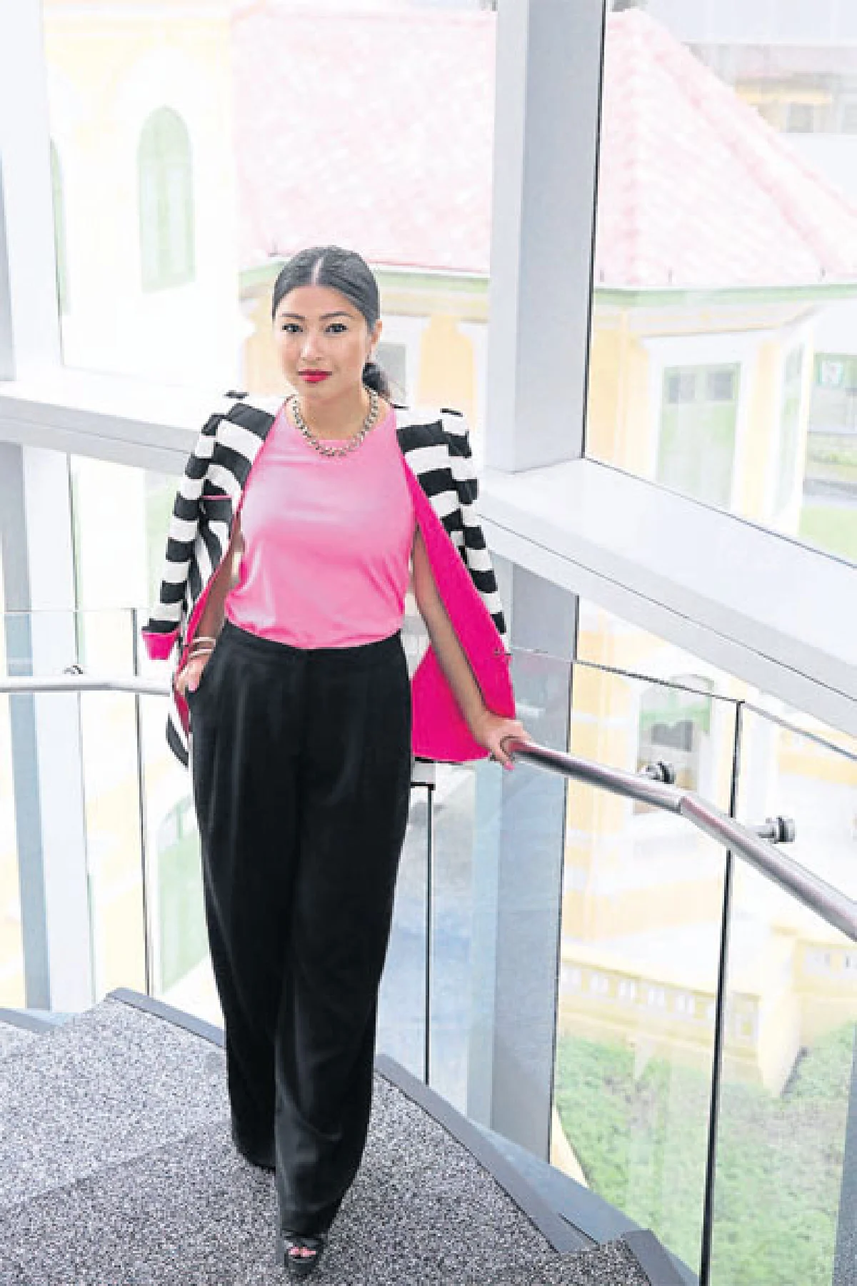 ดวงมณี ยันตวัฒนา ผู้หลงรักงานโรงแรม