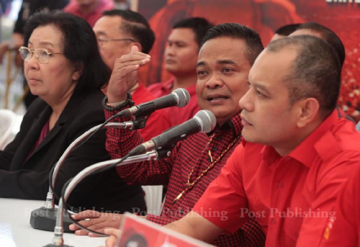 Coup! (updated Monday)