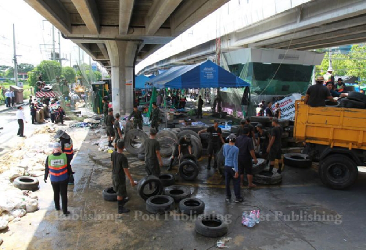 Coup! (updated Monday)