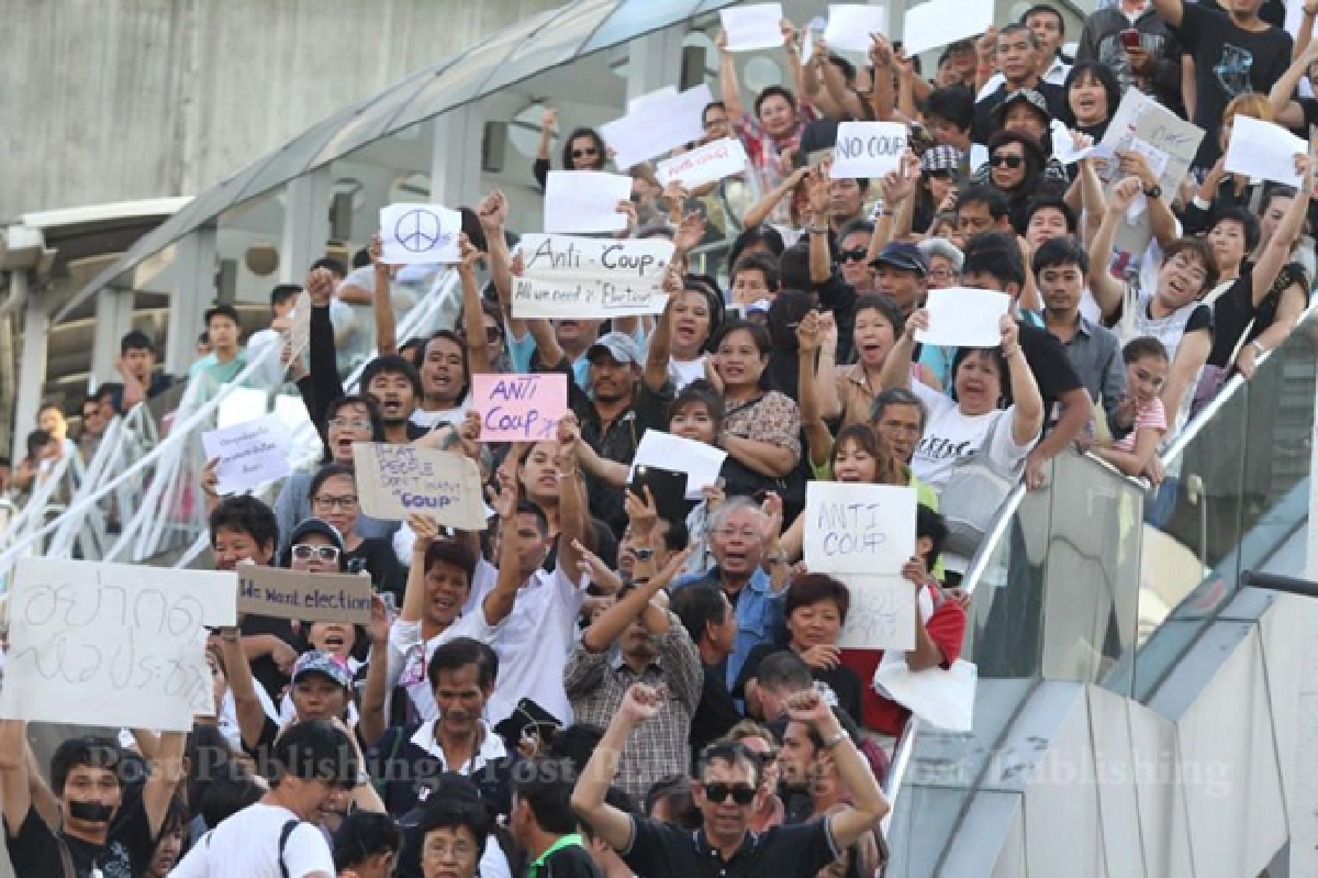 Coup! (updated Monday)