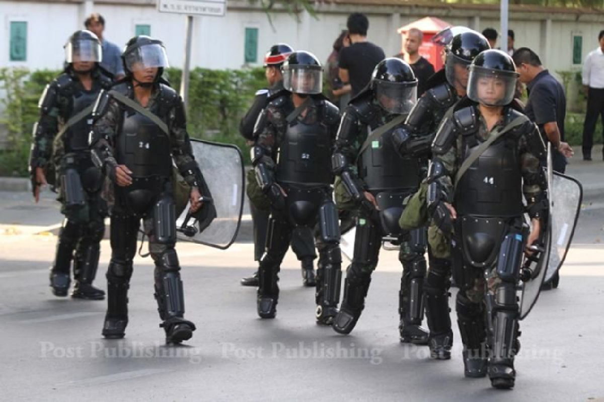 Coup! (updated Monday)