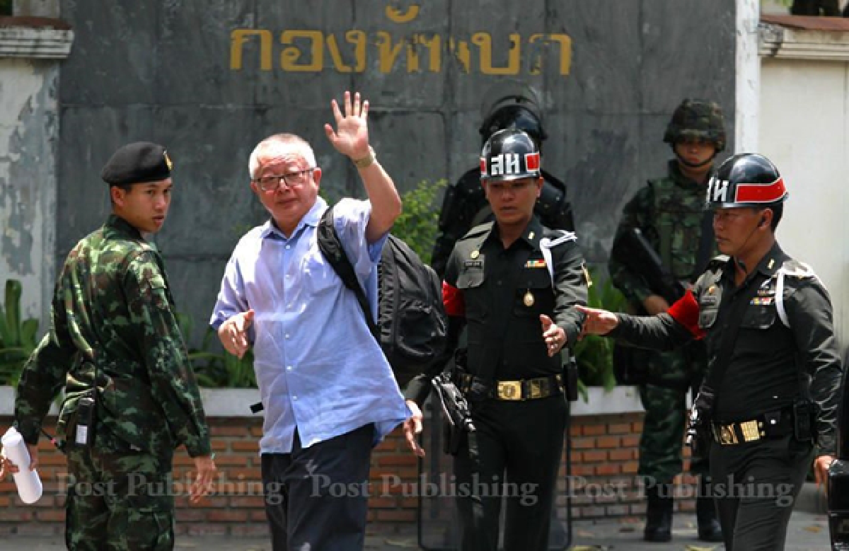 Coup! (updated Monday)