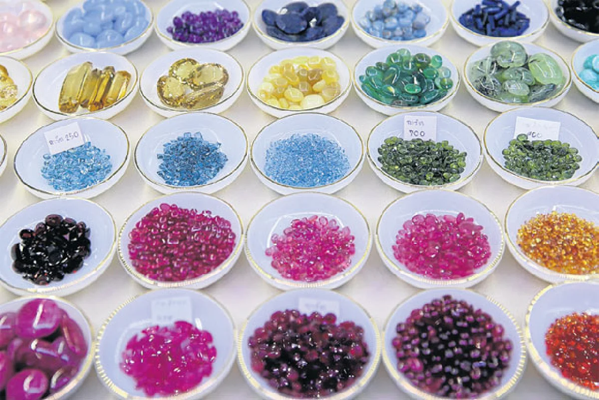 ตามสายแร่ พลอยจันท์ถึงดีบุก