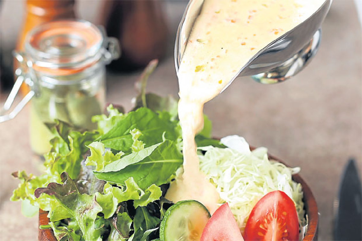 Cookool Steak House สลัดฉบับสเต๊กเฮาส์ Cookool Steak House สลัดฉบับสเต๊กเฮาส์