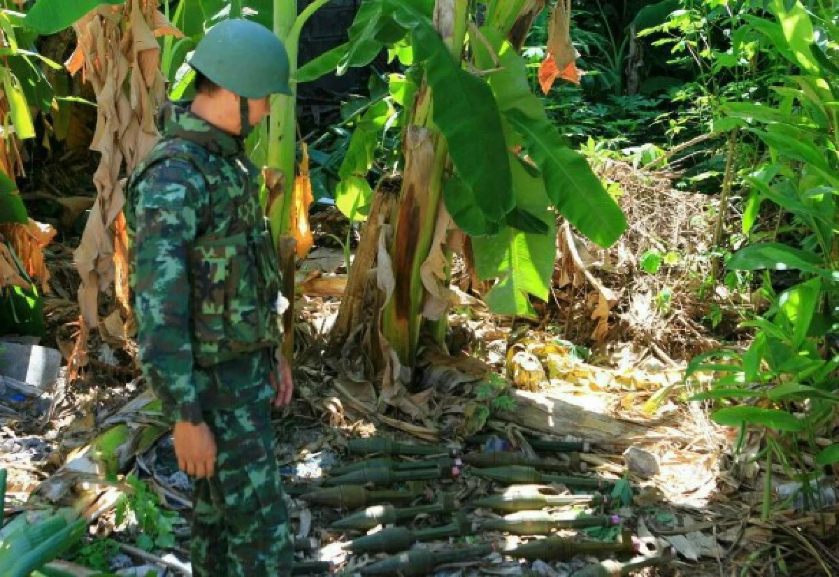 พบอาร์พีจี27ลูกซุกกลางป่ากล้วยเมืองชลบุรี