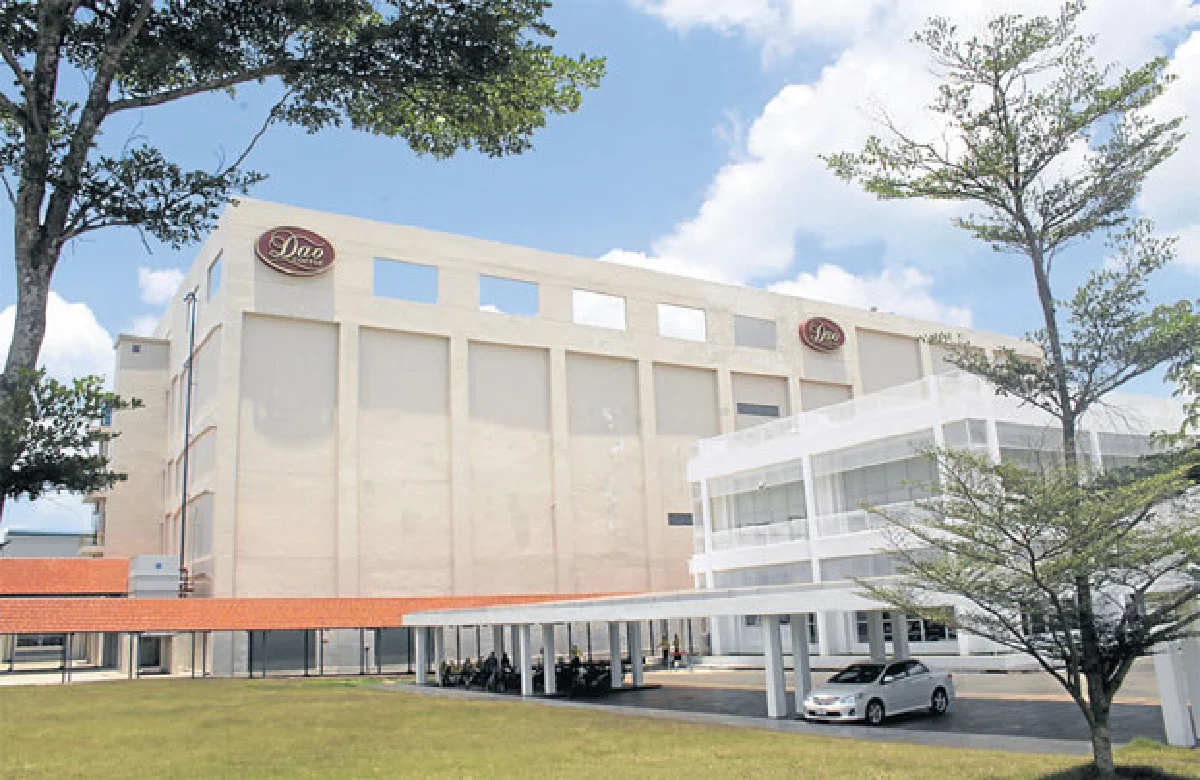 ‘เหลื่อง ลิดดัง’ ชีวิตที่เริ่มจากดินสู่ดาว