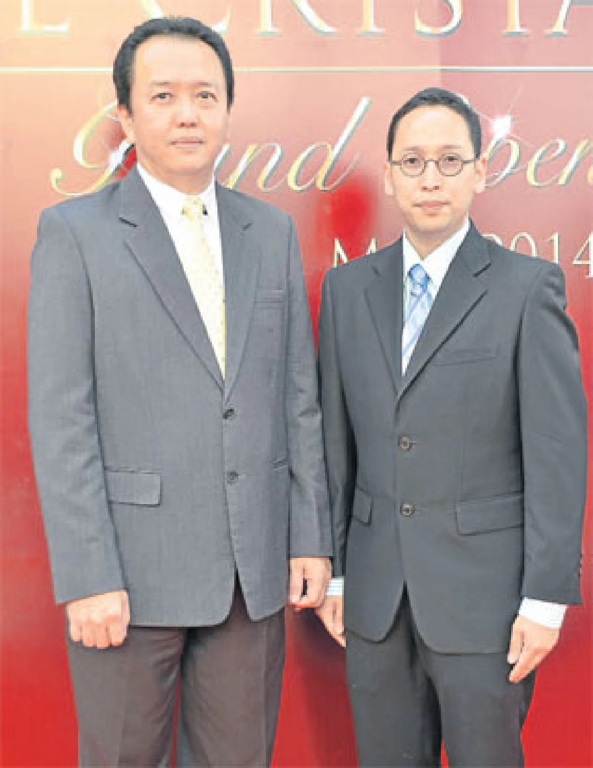 แกรนด์โอเพ่นนิ่ง เดอะ คริสตัล พีทีที (ชัยพฤกษ์)