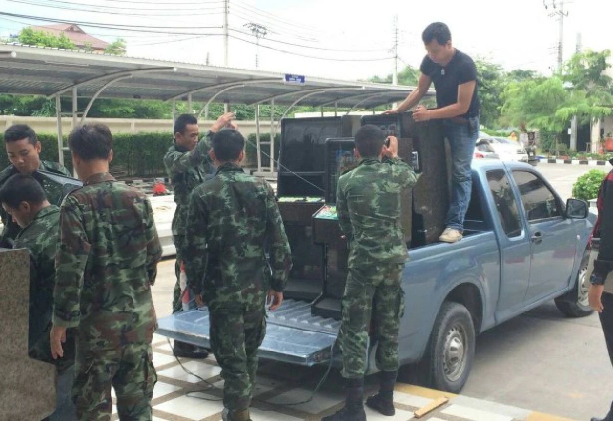 บุกจับตู้ม้าย่านหนองจอกยึดเงิน1.2ล้าน