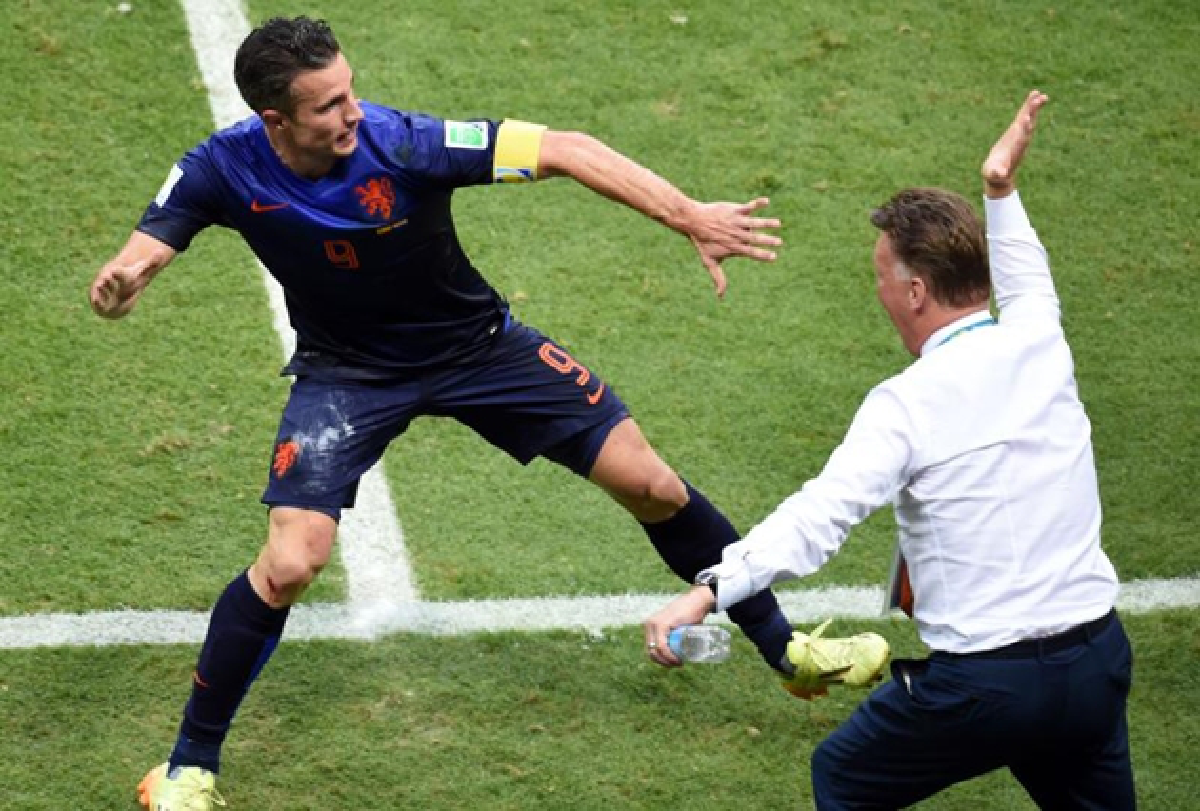 Revenge: Dutch humiliate Spain 5-1