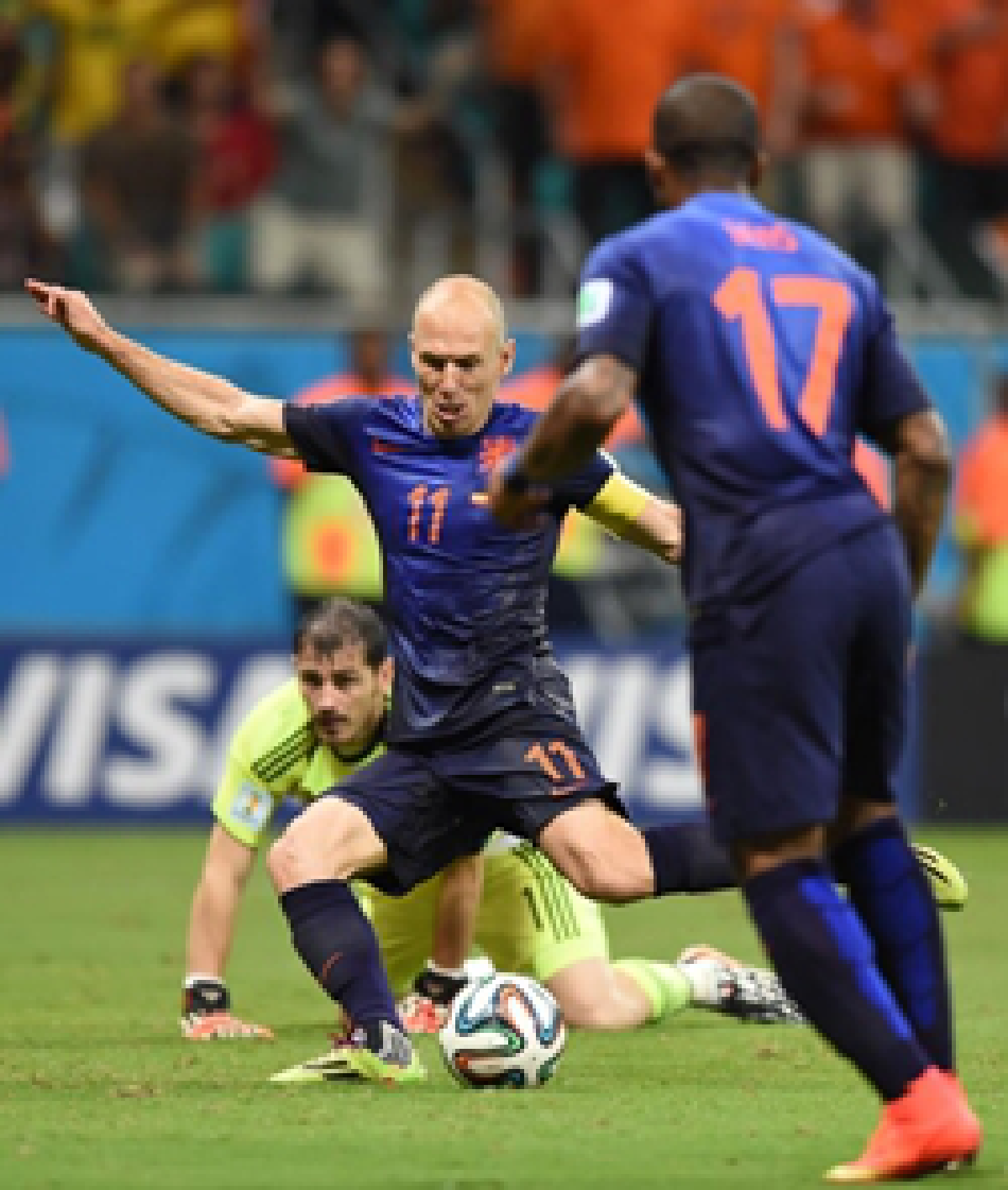 Revenge: Dutch humiliate Spain 5-1