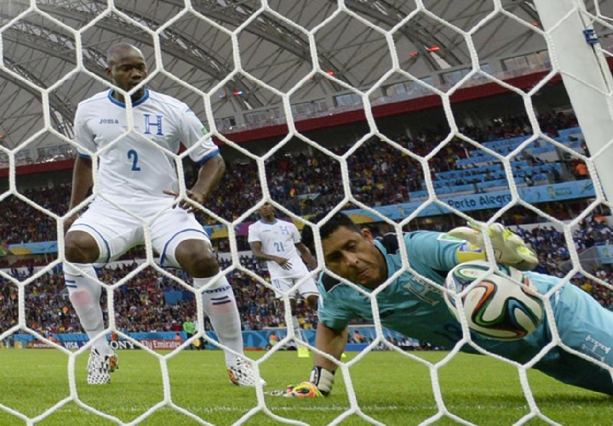 France, Switzerland, Argentina win