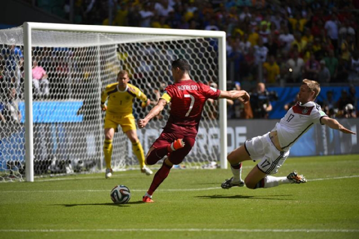 Germany 4, Portugal 0