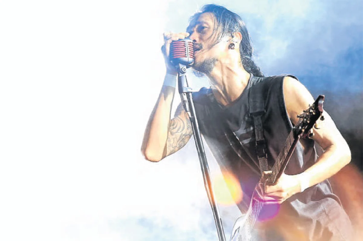 ร็อกนี้ไม่มียั้ง ‘จีนี่ เฟส’ 16 ปีแห่งความมันส์