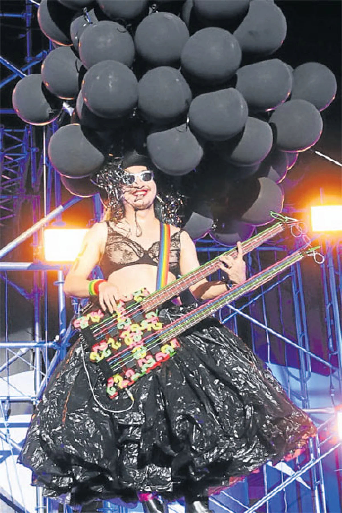 ร็อกนี้ไม่มียั้ง ‘จีนี่ เฟส’ 16 ปีแห่งความมันส์