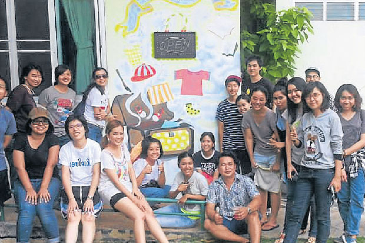 อาสาสมัครรักน้อง ณ บ้านคามิลเลียน อาสาสมัครรักน้อง ณ บ้านคามิลเลียน