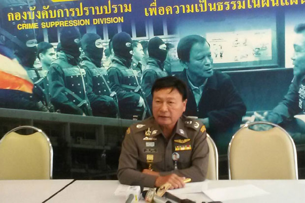 ตร.แฉเปิดเว็บรับแทงพนันบอลมากขึ้น ตร.แฉเปิดเว็บรับแทงพนันบอลมากขึ้น
