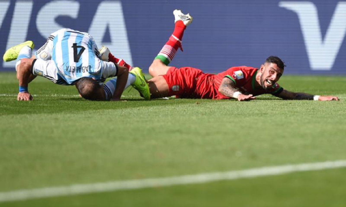 Giants struggle: Germany draws; Argentina gets last-gasp winner