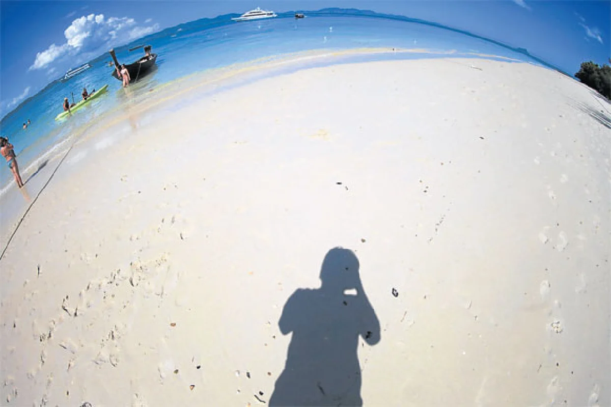 คิดถึงฟ้าสีคราม