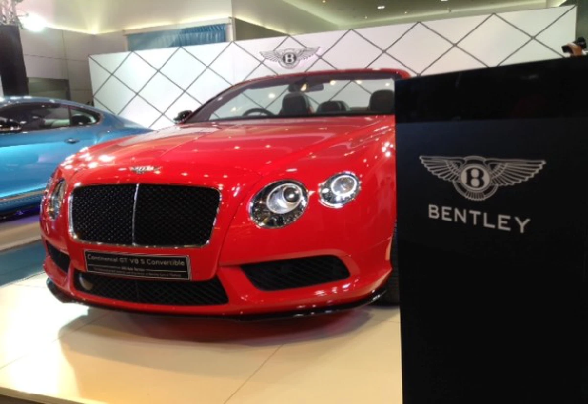 เปิดตัว"เบนท์ลีย์ จีที วี8 เอส"หรู-แรง!