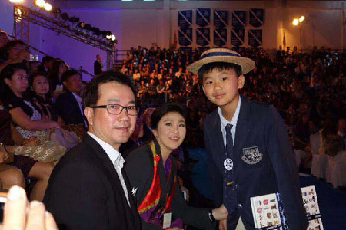 "ปู"ยิ้มแย้มร่วมยินดีลูกชายรับรางวัลวิทยาศาสตร์ดีเด่น