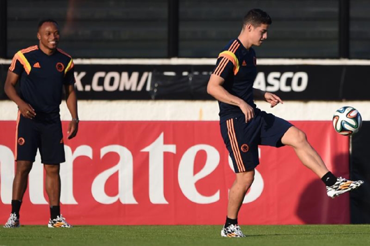 Nervous teams brace for knockout stage