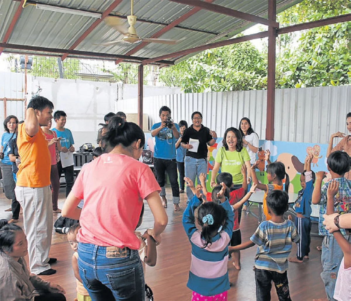 เพลิน รู้ เรียน เล่น ครูอาสาไซต์ก่อสร้าง