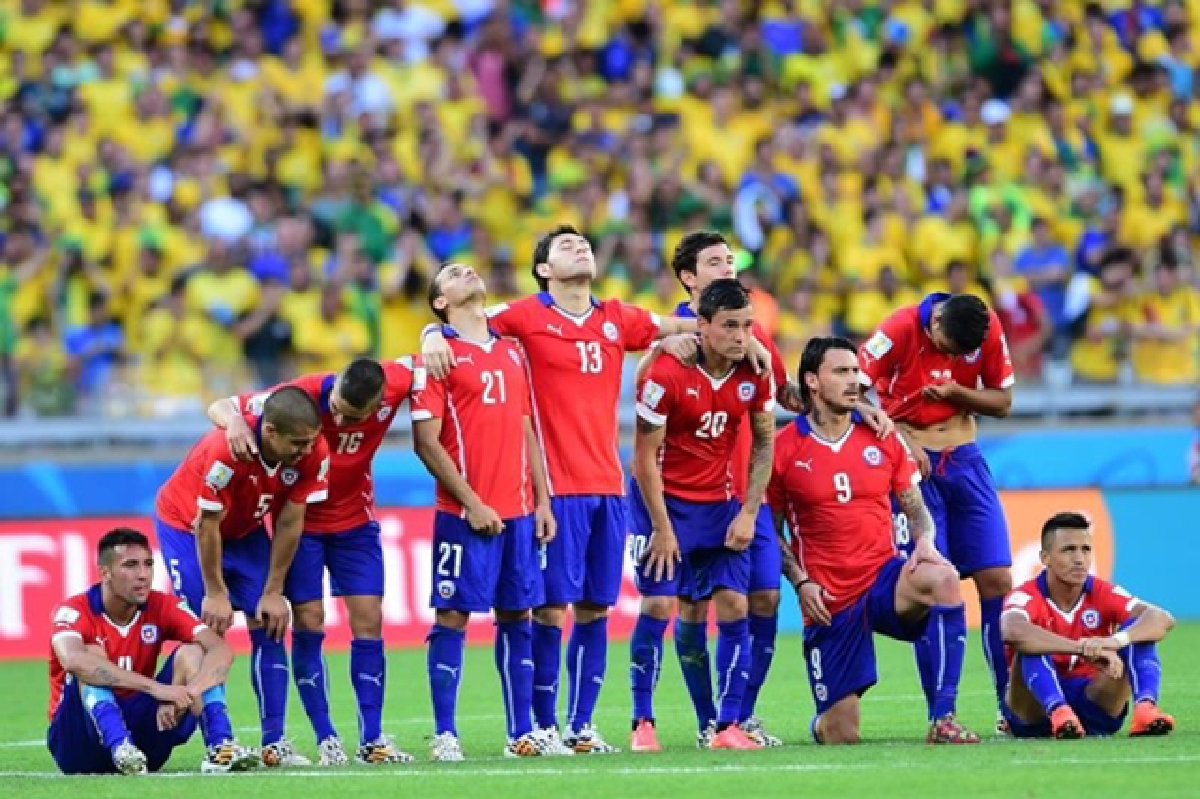 Brazil survive scare, Colombia beat Suarez-less Uruguay