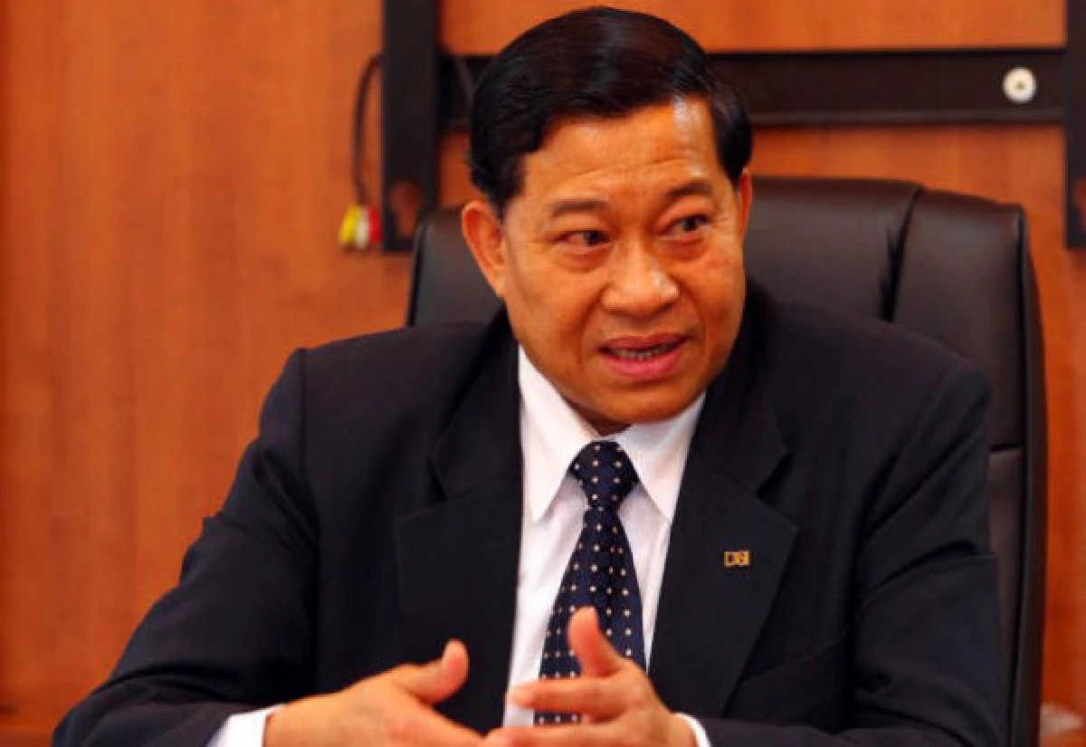 "พล.ต.อ.ชัชวาลย์ สุขสมจิตร์"ผู้กอบกู้ดีเอสไอ