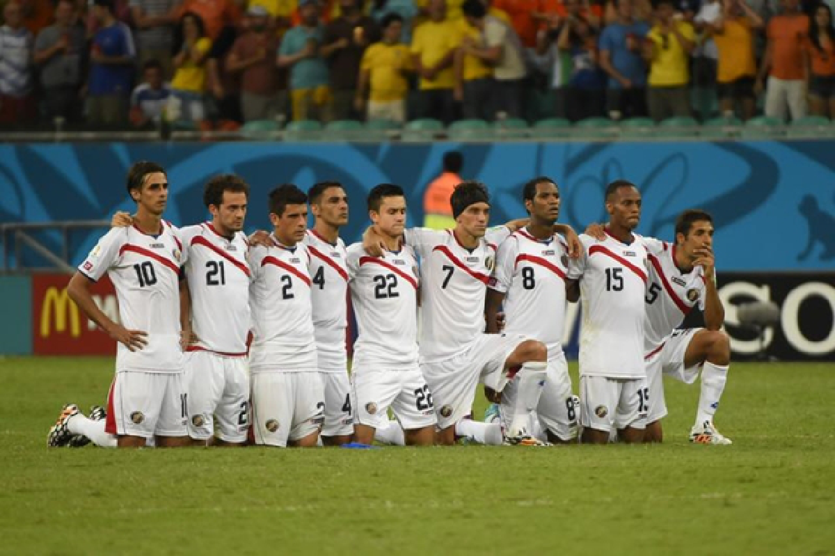 Krul saves Netherlands as Costa Rica downed, Argentina sinks Belgium